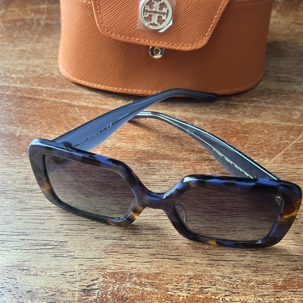 Tory Burch Navy Blue Eyewear